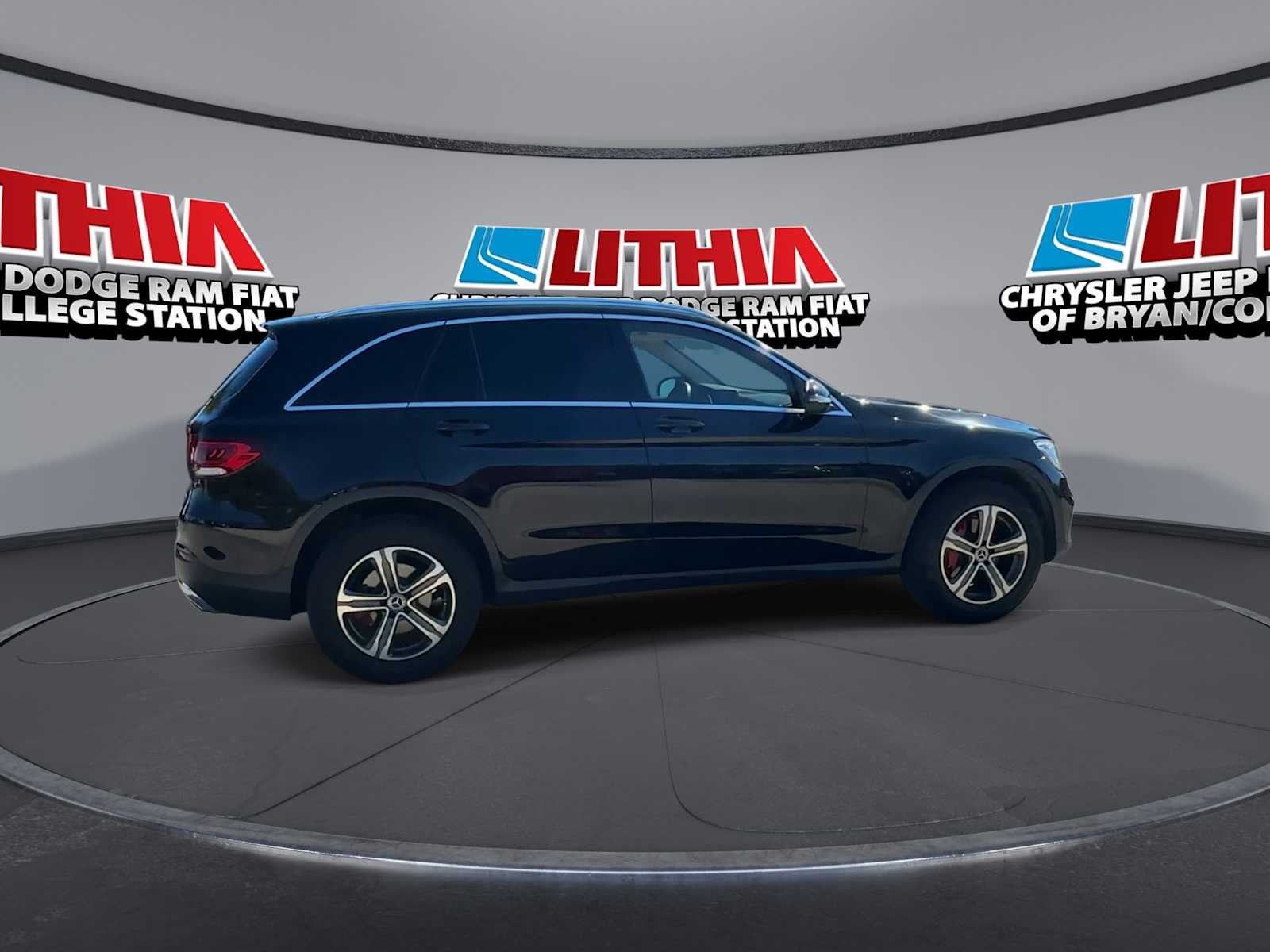 Thumbnail: 2020 Mercedes-Benz GLC - 8