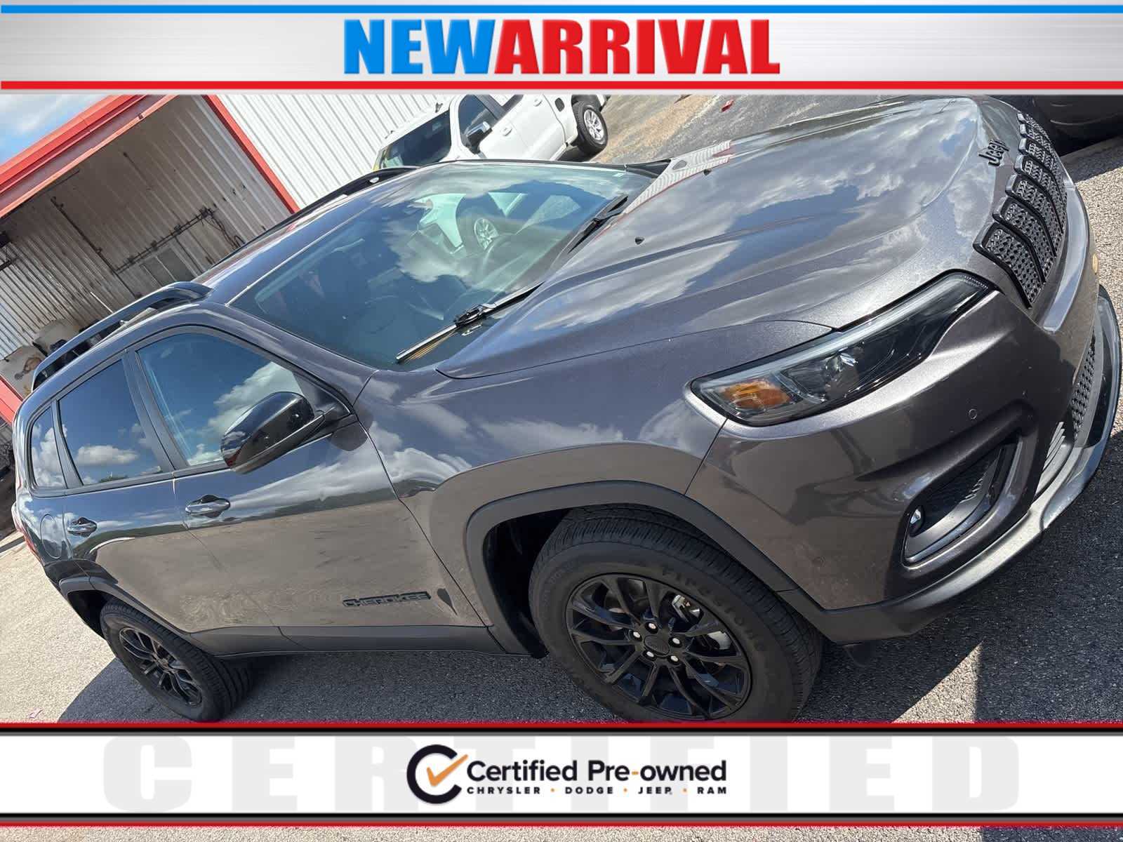 2023 Jeep Cherokee Altitude Lux