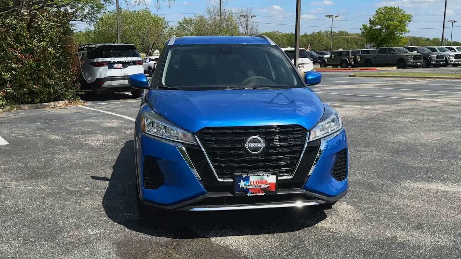 Thumbnail: 2024 Nissan Kicks - 3