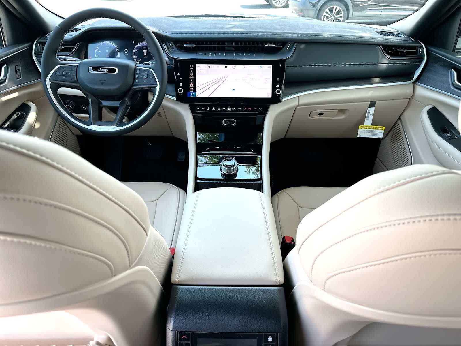 Thumbnail: 2026 Jeep Grand Cherokee - 25