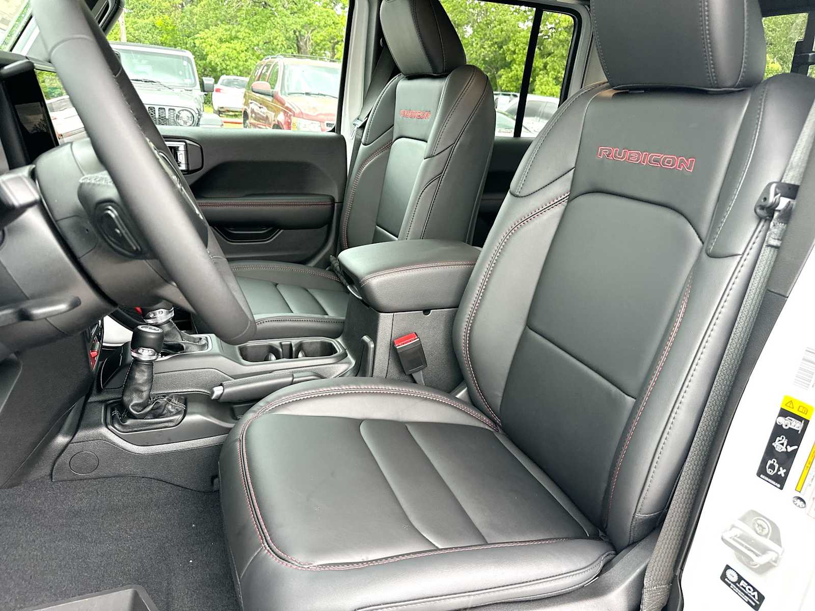 Thumbnail: 2026 Jeep Gladiator - 17