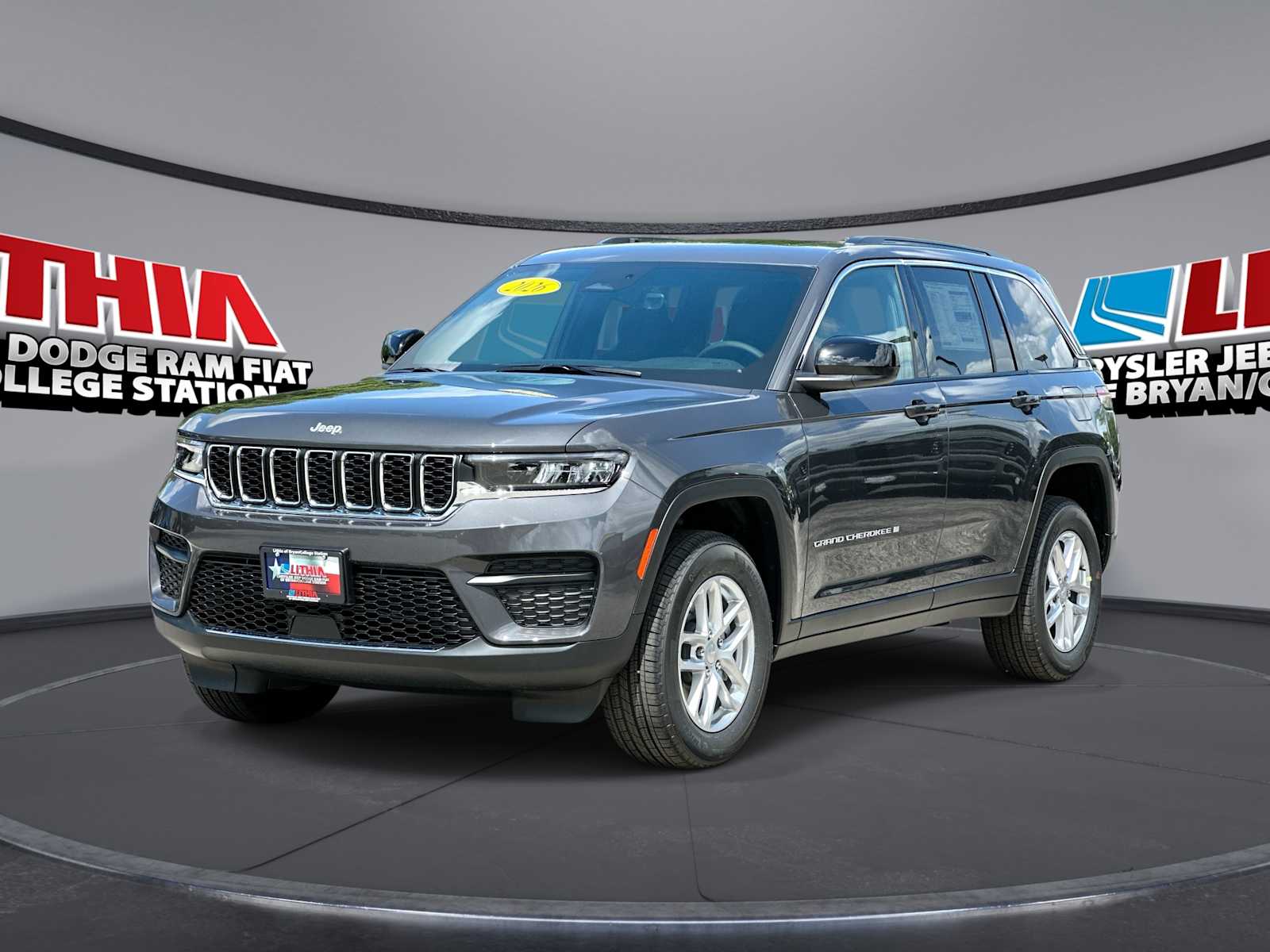 Thumbnail: 2026 Jeep Grand Cherokee - 1