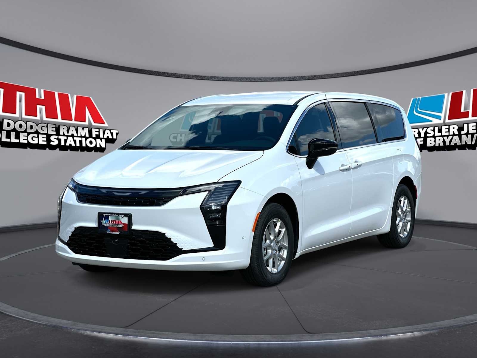 New 2027 Chrysler Pacifica SELECT