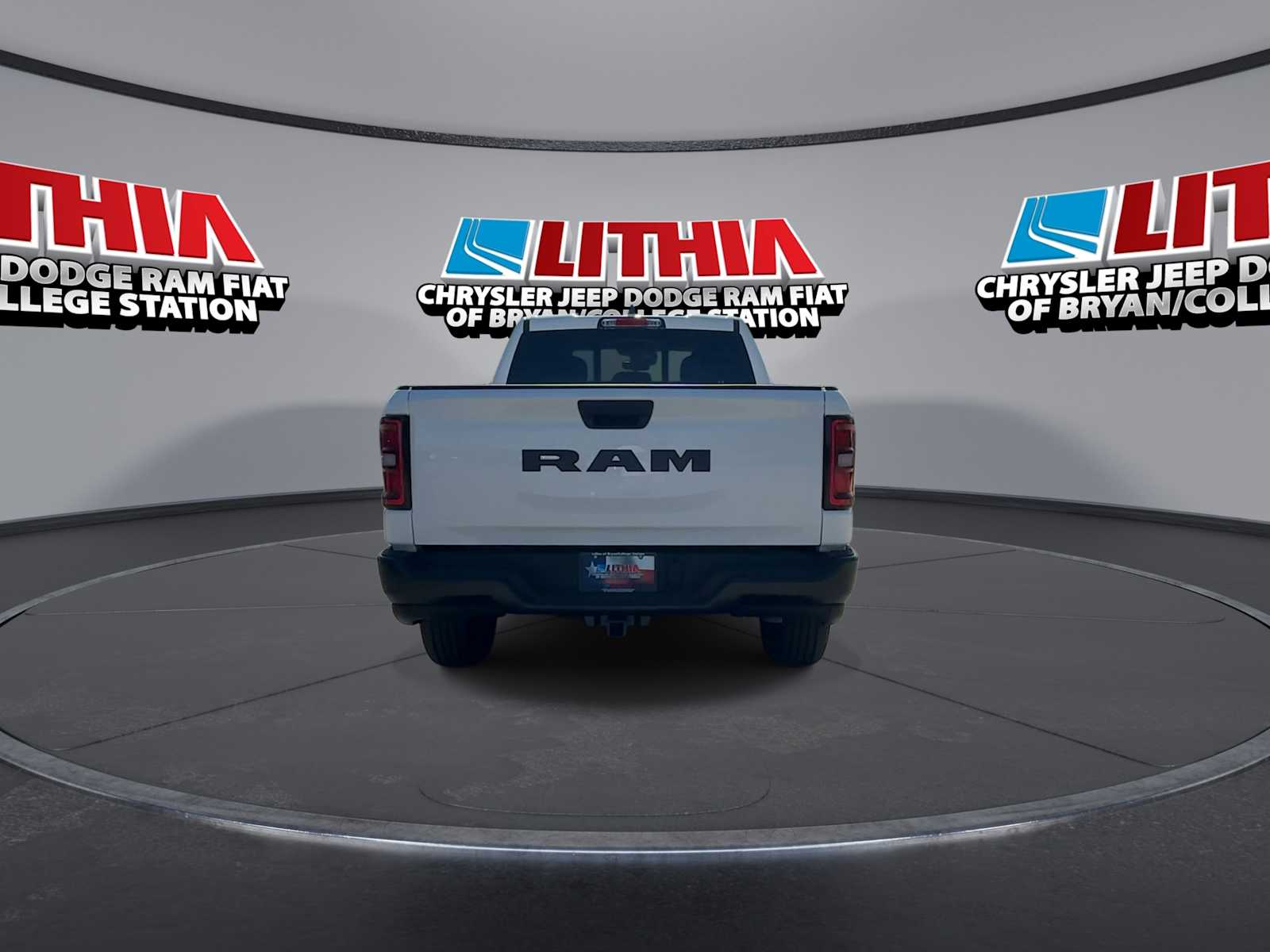 Thumbnail: 2026 RAM 1500 - 7