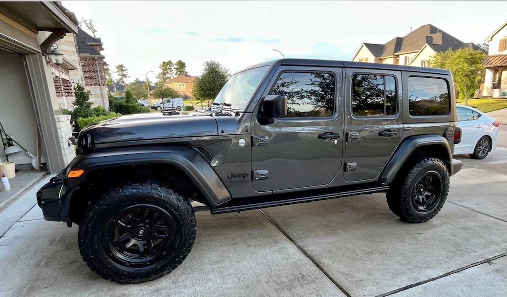 Used 2020 Jeep Wrangler Unlimited Sport SUV