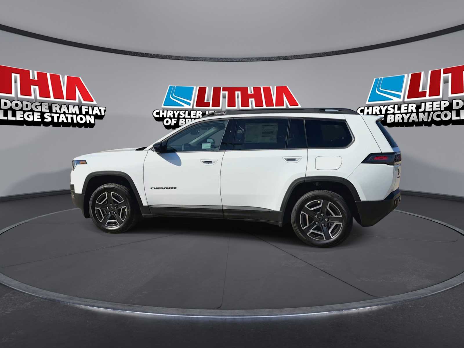 Thumbnail: 2026 Jeep Cherokee - 5