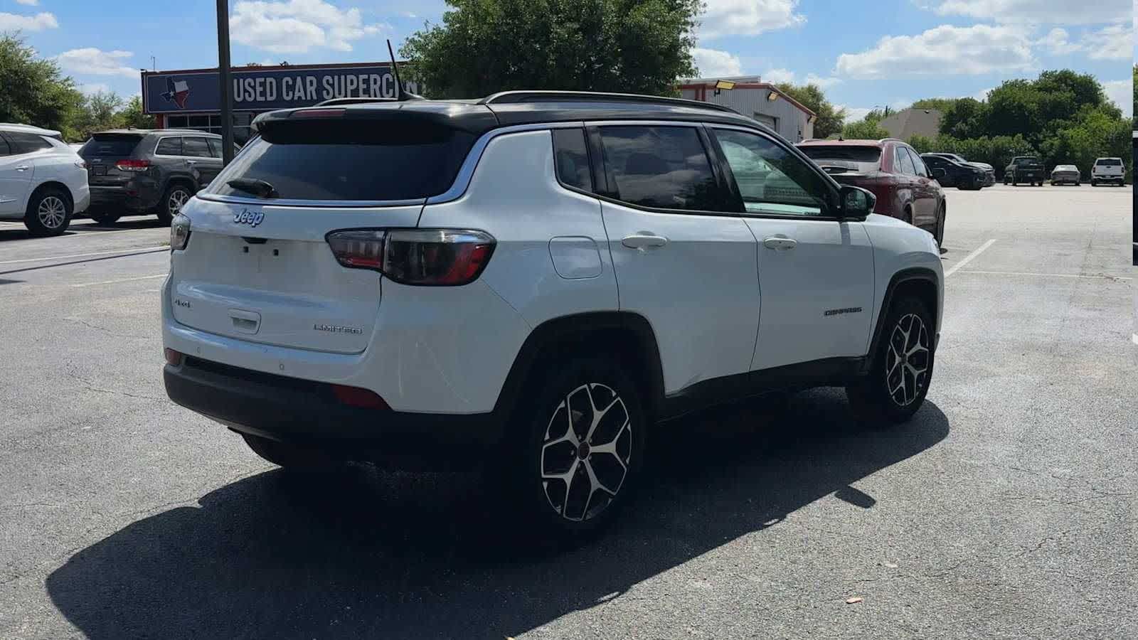 Thumbnail: 2025 Jeep Compass - 8