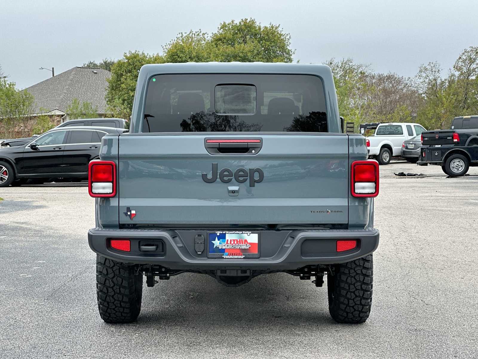 Thumbnail: 2026 Jeep Gladiator - 14