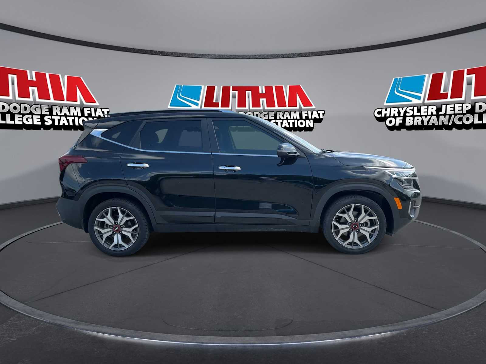 Thumbnail: 2021 Kia Seltos - 9