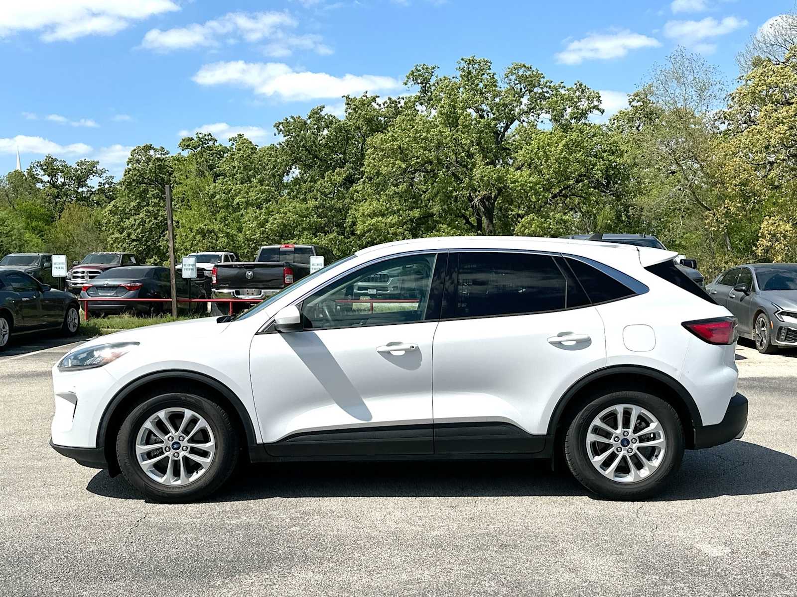 Thumbnail: 2020 Ford Escape - 12