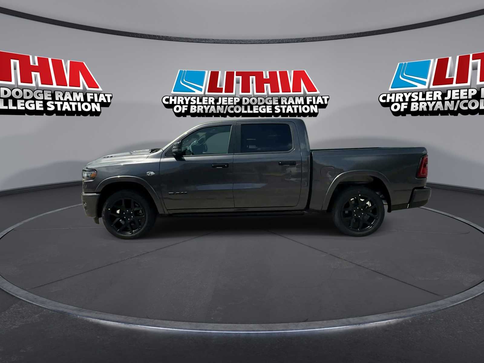 Thumbnail: 2026 RAM 1500 - 5