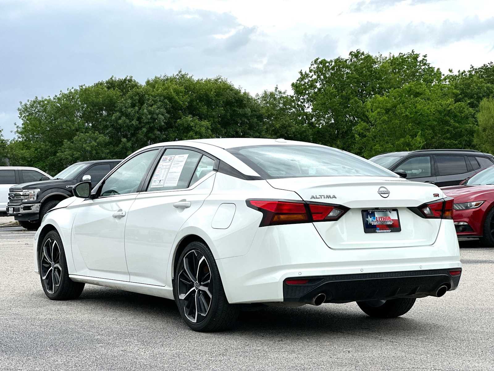 Thumbnail: 2024 Nissan Altima - 13