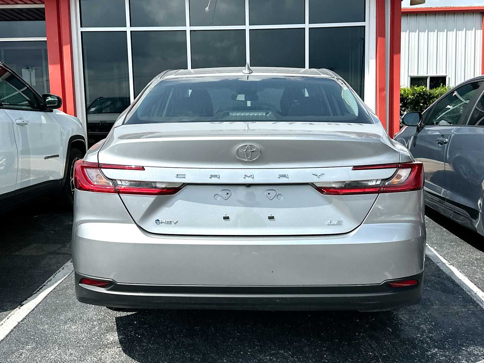 Thumbnail: 2025 Toyota Camry - 3