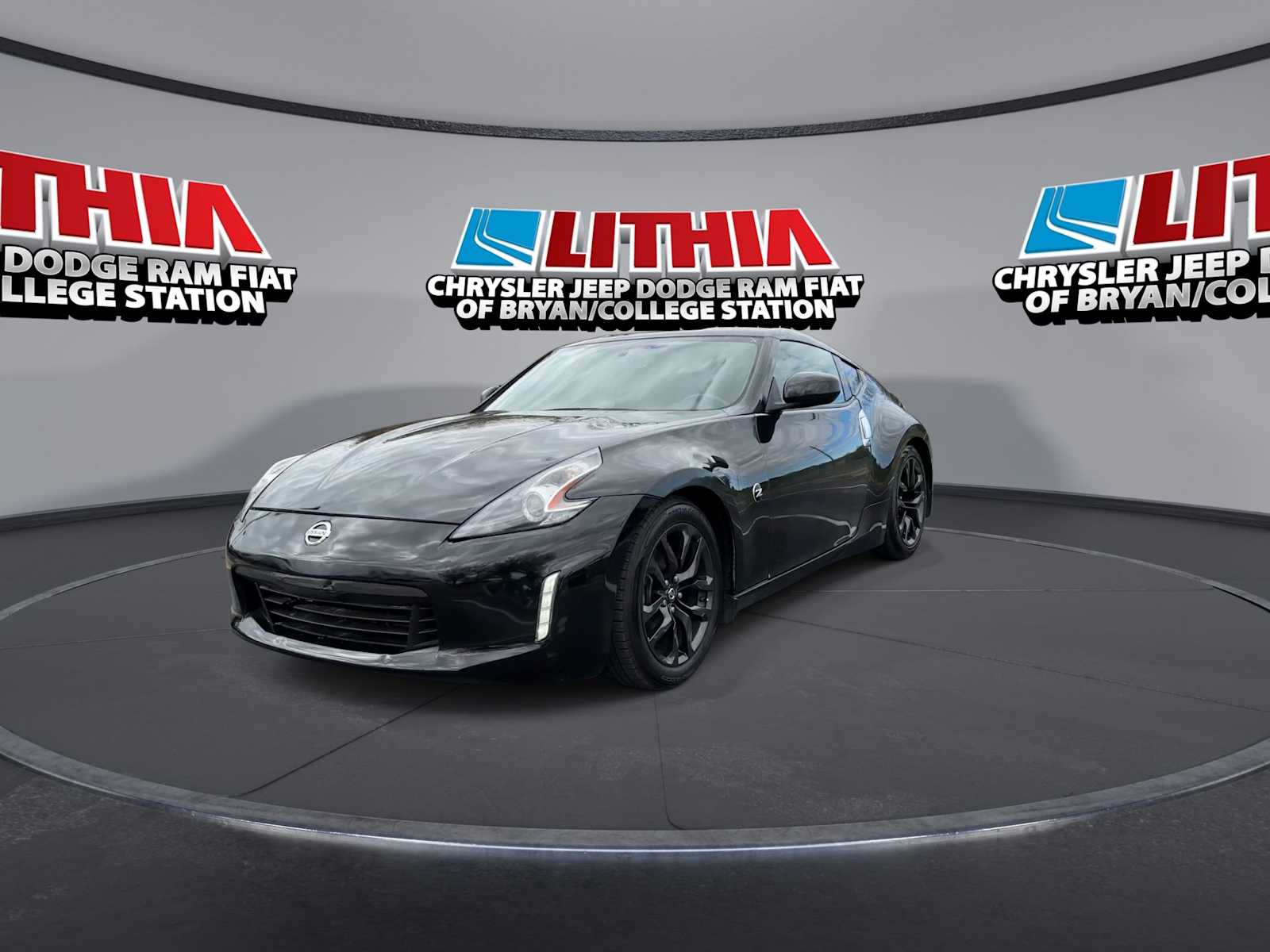 Thumbnail: 2019 Nissan Z - 3