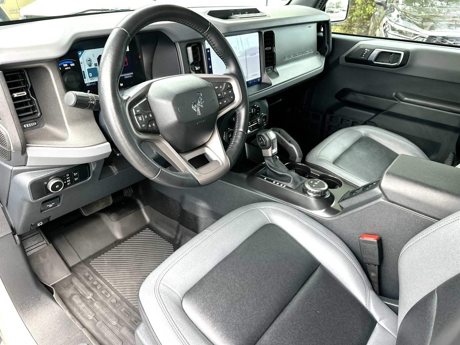 Thumbnail: 2024 Ford Bronco - 18