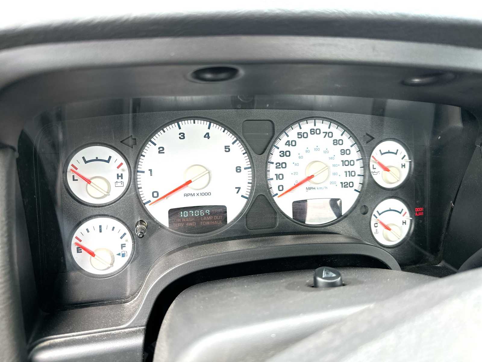 Thumbnail: 2005 Dodge Ram 1500 - 4