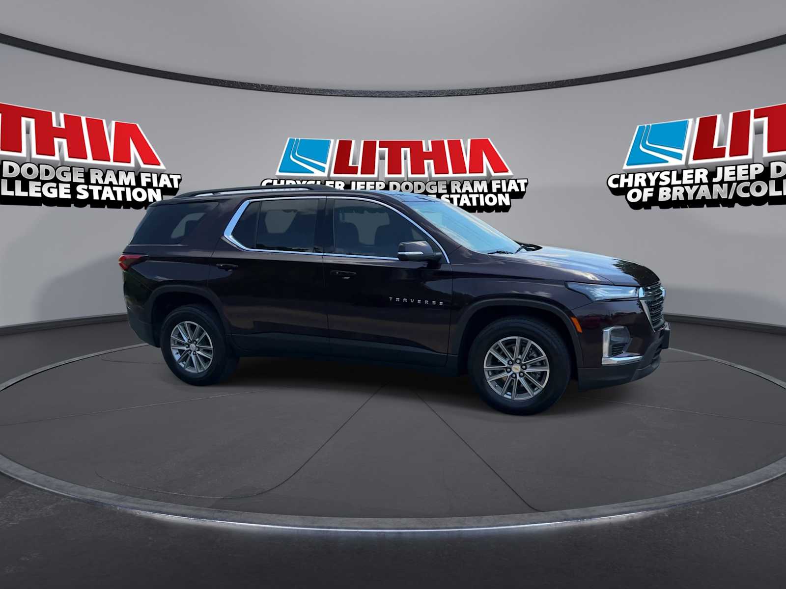 Thumbnail: 2023 Chevrolet Traverse - 9
