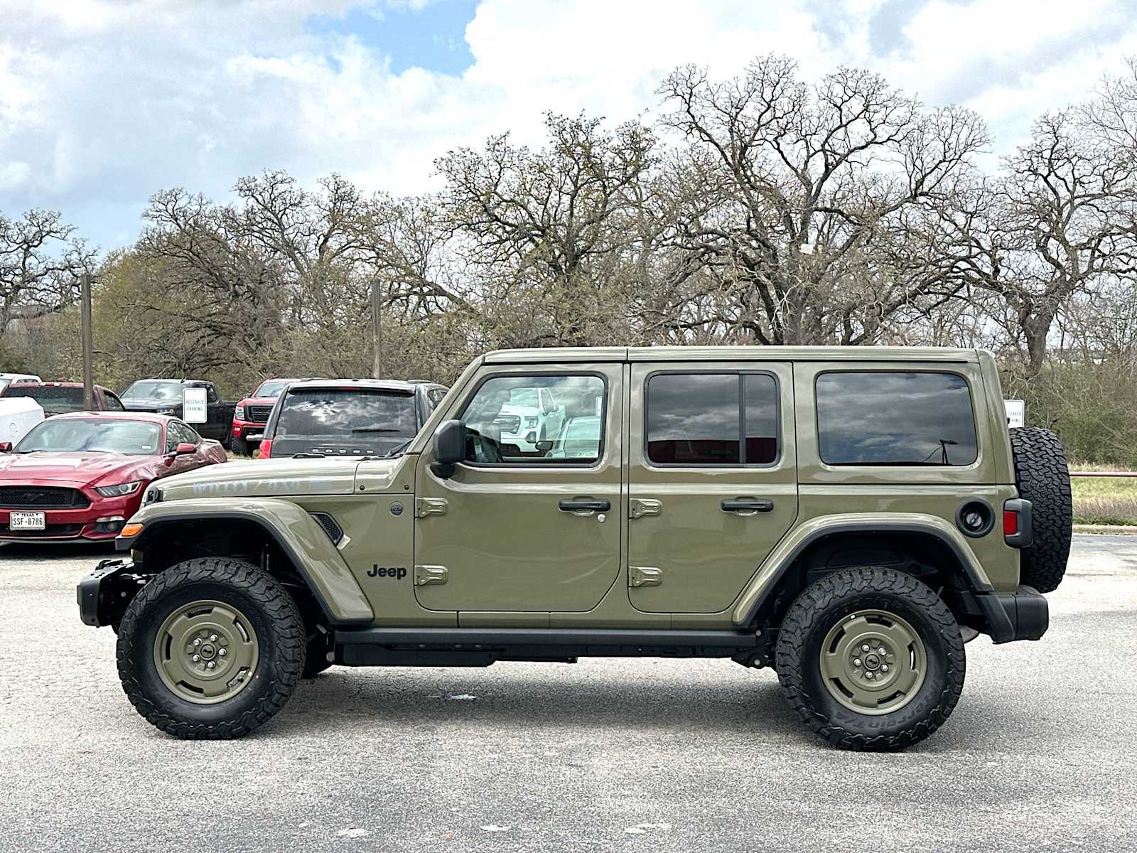 Thumbnail: 2026 Jeep Wrangler - 12