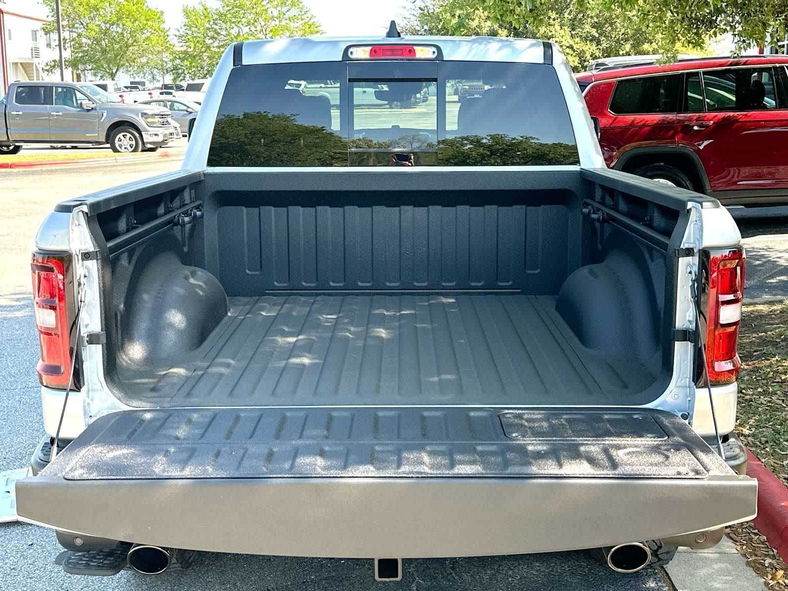 Thumbnail: 2026 RAM 1500 - 28