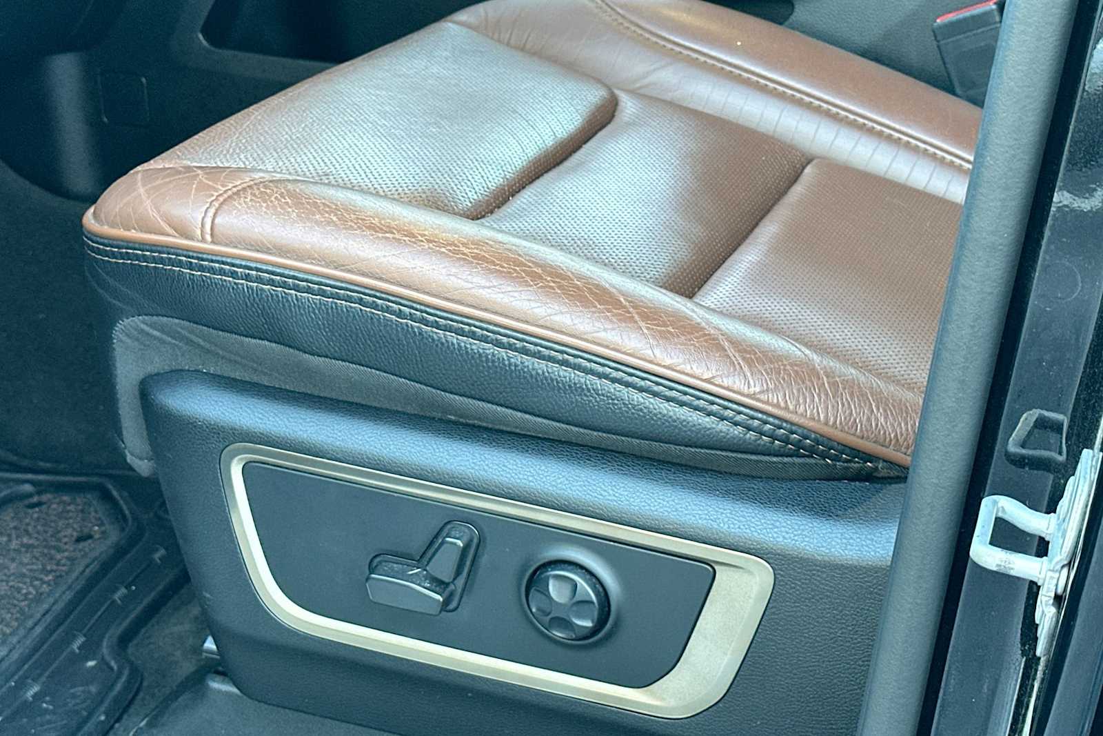 Thumbnail: 2022 RAM 1500 - 28