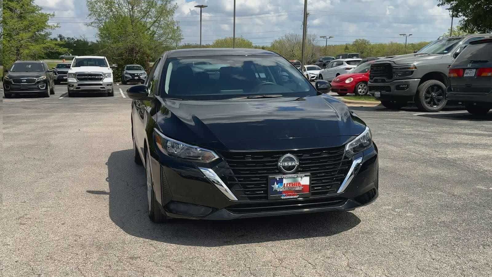 Thumbnail: 2024 Nissan Sentra - 3