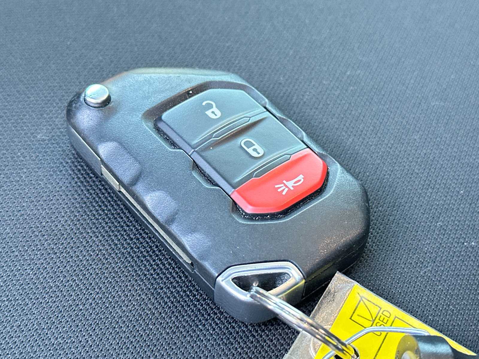 Thumbnail: 2023 Jeep Wrangler - 29