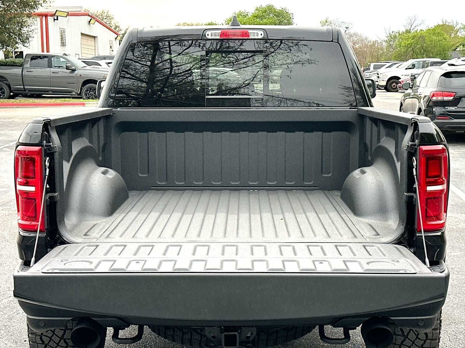 Thumbnail: 2026 RAM 1500 - 28