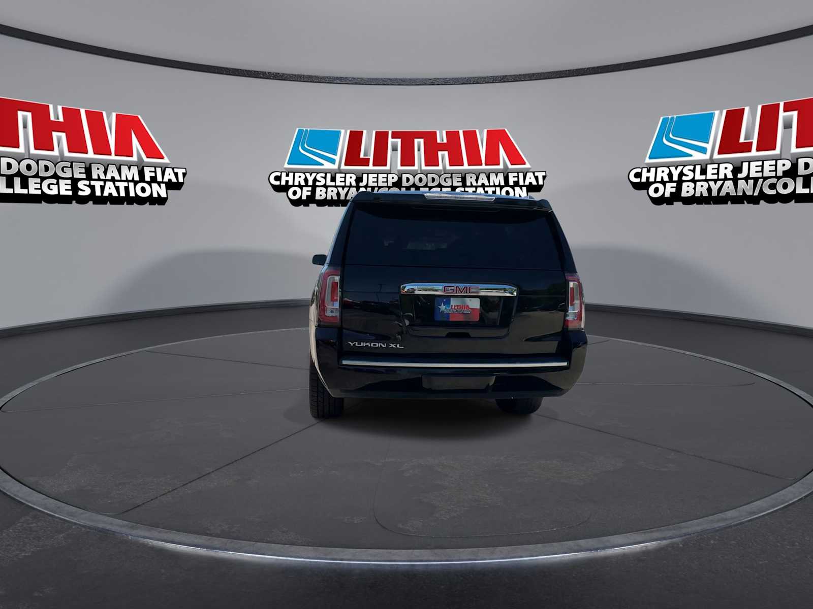 2018 GMC Yukon XL Denali 7