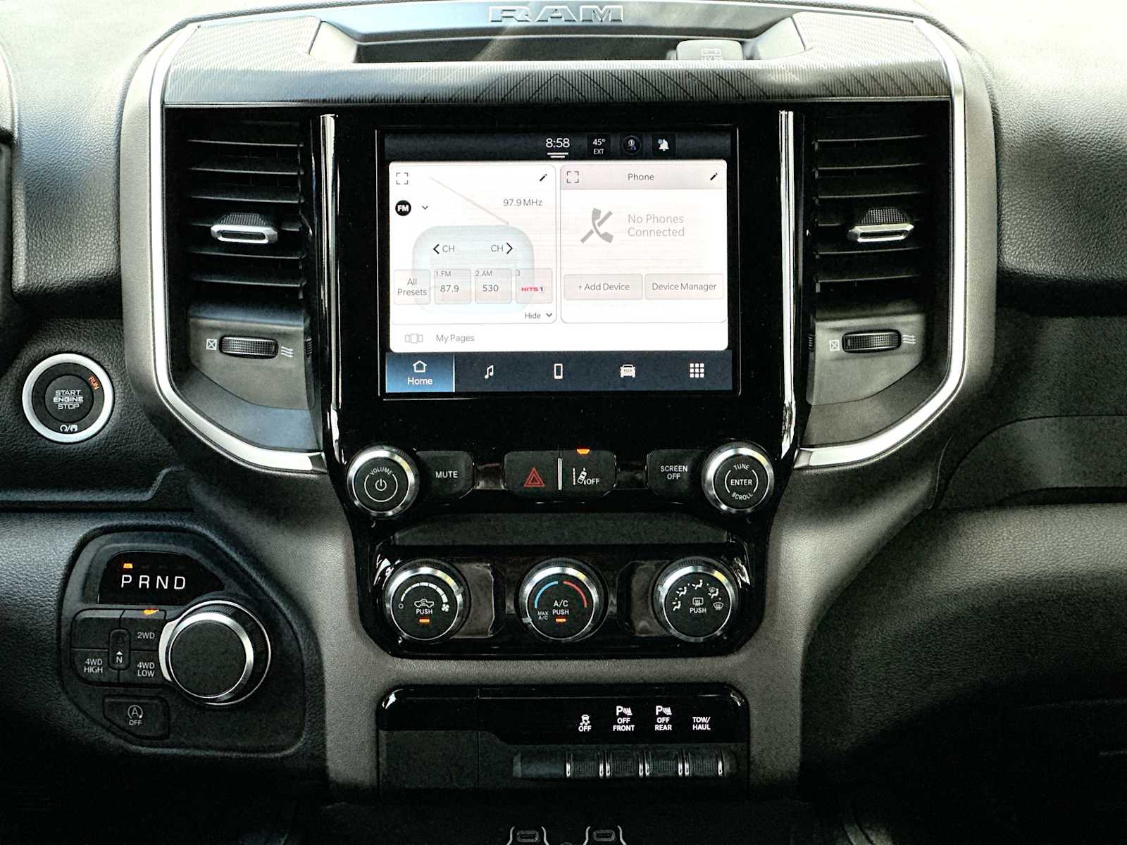 Thumbnail: 2026 RAM 1500 - 26