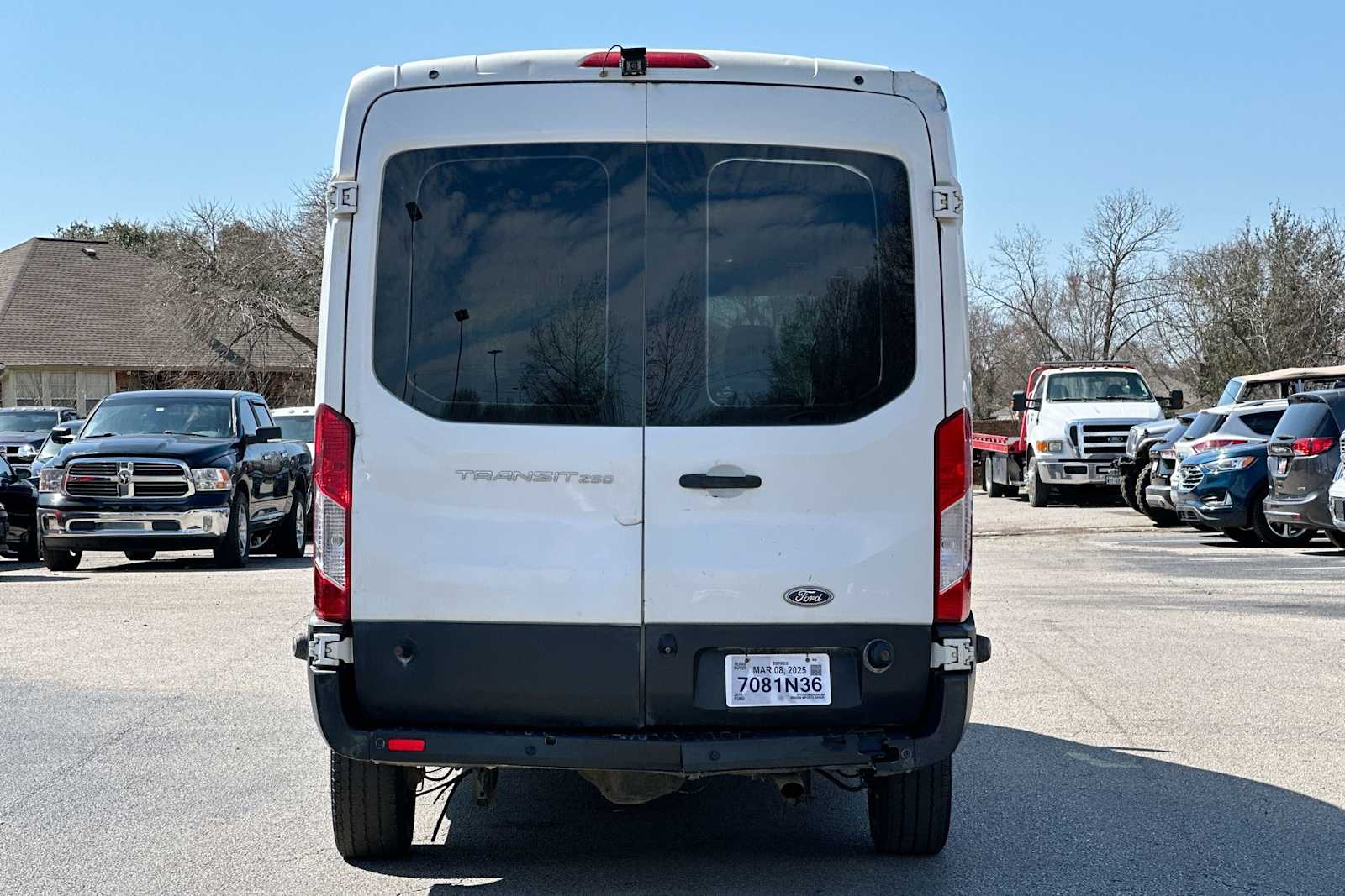 Thumbnail: 2016 Ford Transit Series - 14
