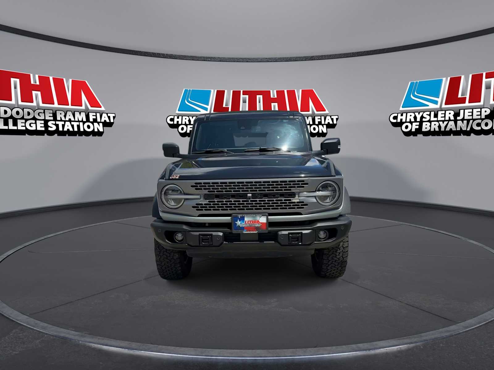 Thumbnail: 2023 Ford Bronco - 3