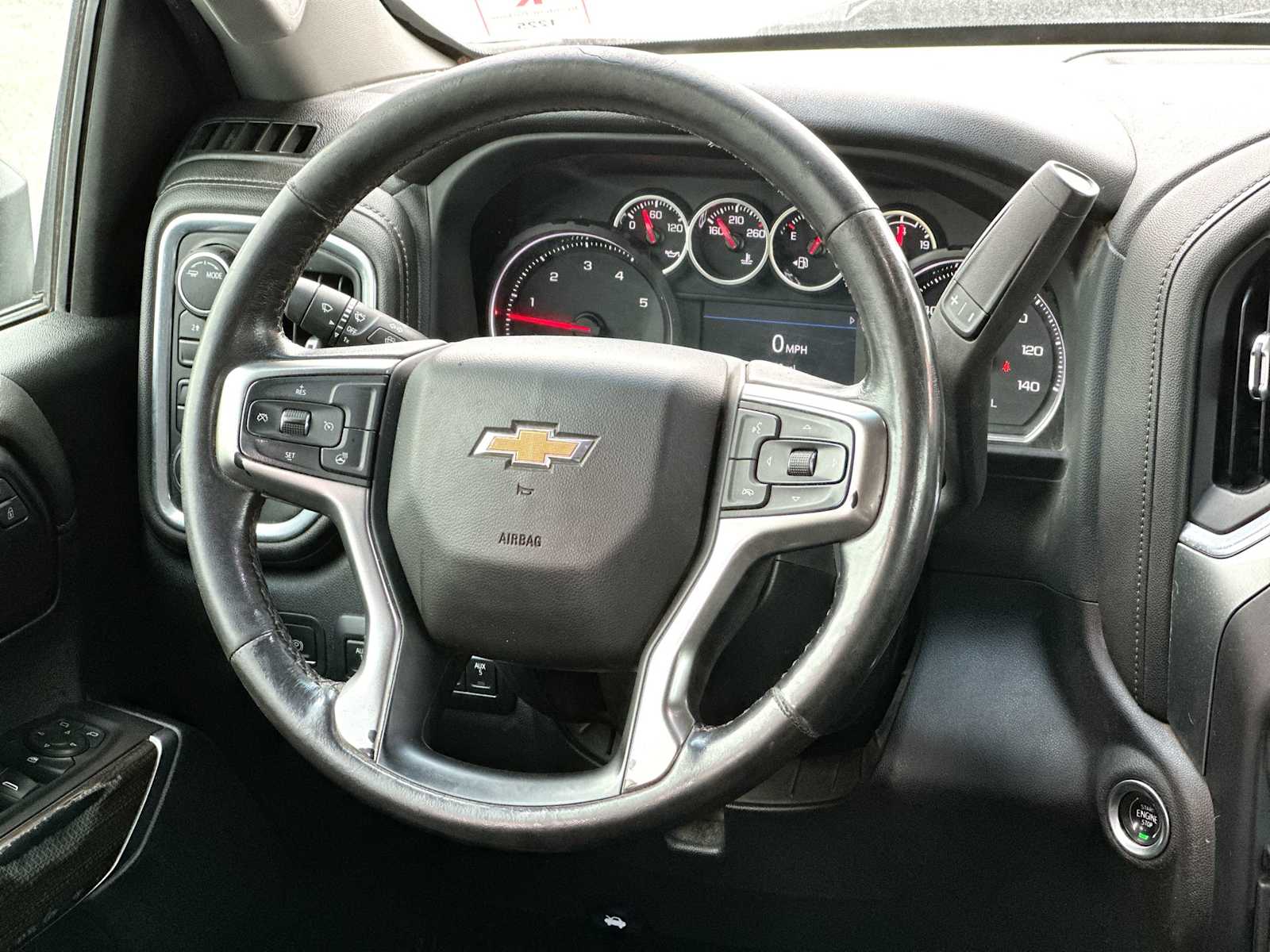 Thumbnail: 2022 Chevrolet Silverado 3500 - 27