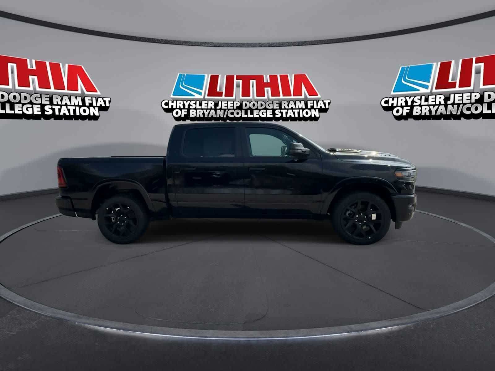 Thumbnail: 2026 RAM 1500 - 9