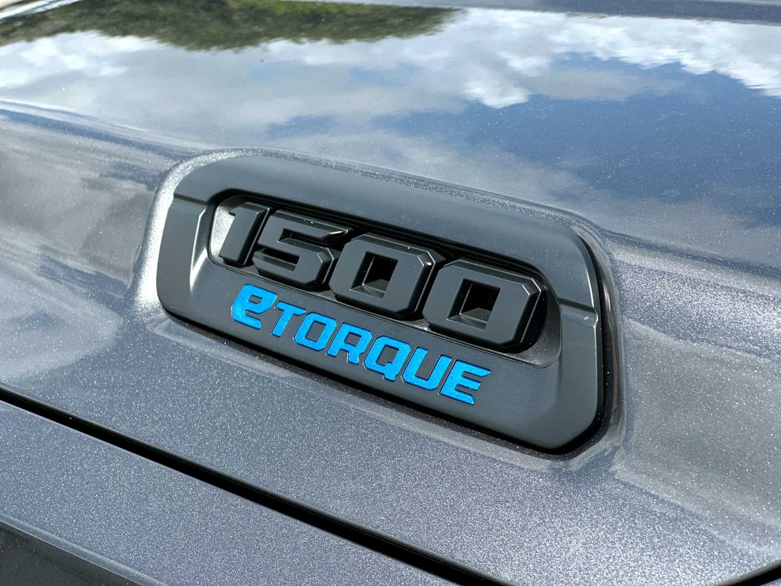 Thumbnail: 2026 RAM 1500 - 15