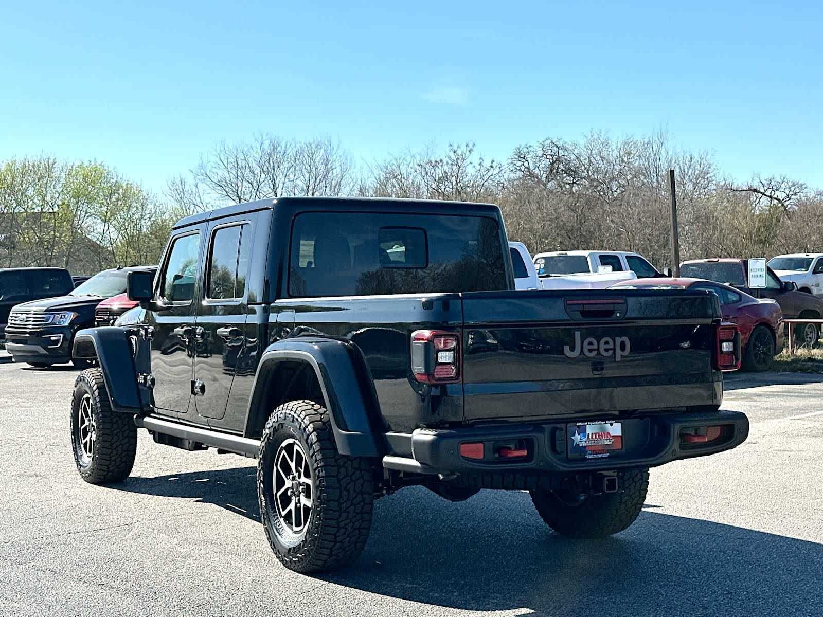 Thumbnail: 2026 Jeep Gladiator - 13