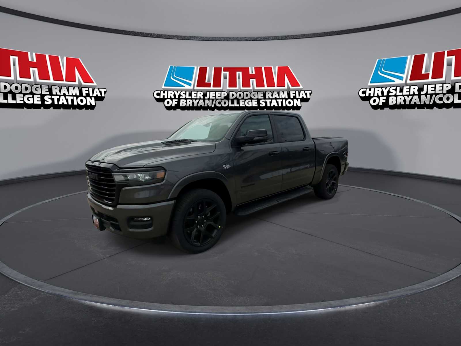 Thumbnail: 2026 RAM 1500 - 4