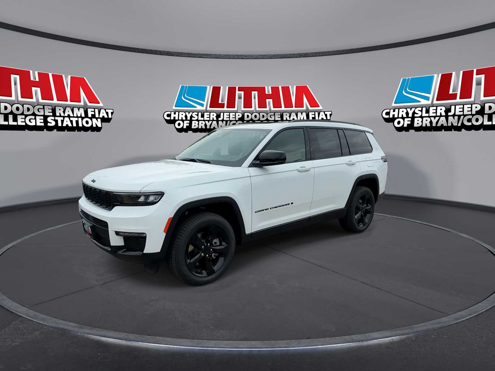 Thumbnail: 2025 Jeep Grand Cherokee - 4