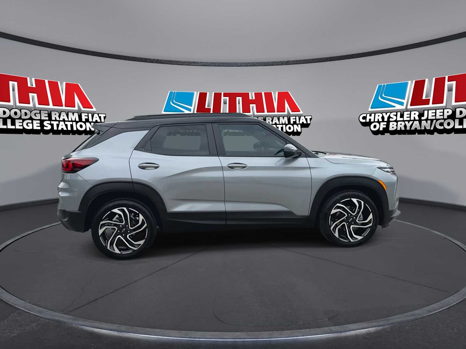 Thumbnail: 2026 Chevrolet TrailBlazer - 9