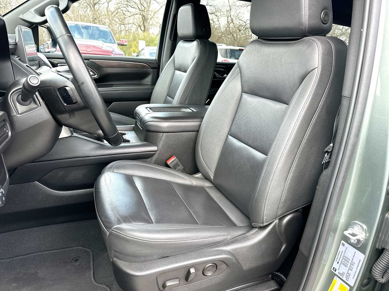 Thumbnail: 2024 Chevrolet Tahoe - 17