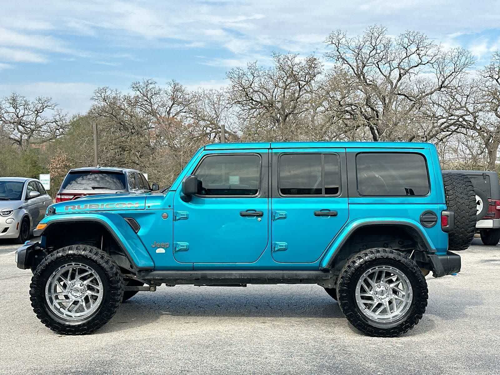 Thumbnail: 2020 Jeep Wrangler - 12