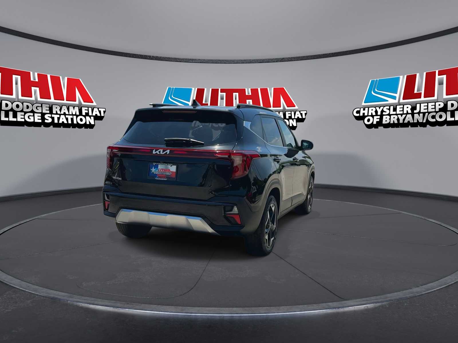 Thumbnail: 2024 Kia Seltos - 7