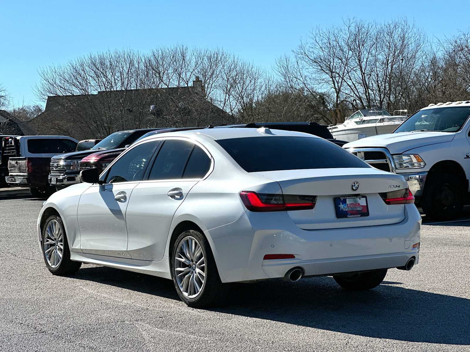 Thumbnail: 2024 BMW 3 Series - 13