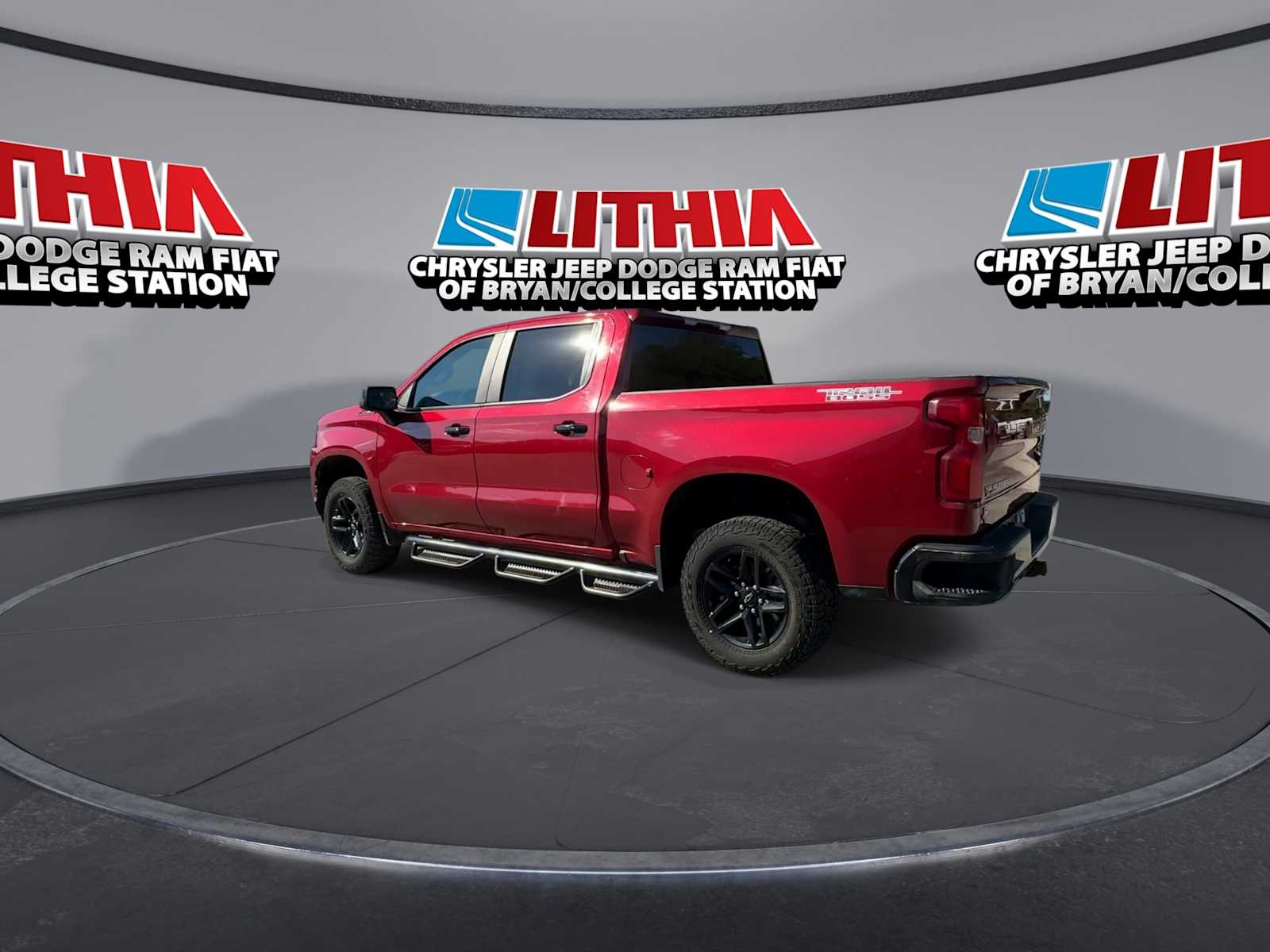 Thumbnail: 2019 Chevrolet Silverado 1500 - 6