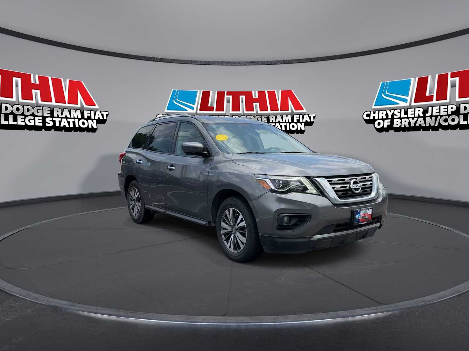 Used 2020 Nissan Pathfinder SL with VIN 5N1DR2CM8LC613113 for sale in Bryan, TX
