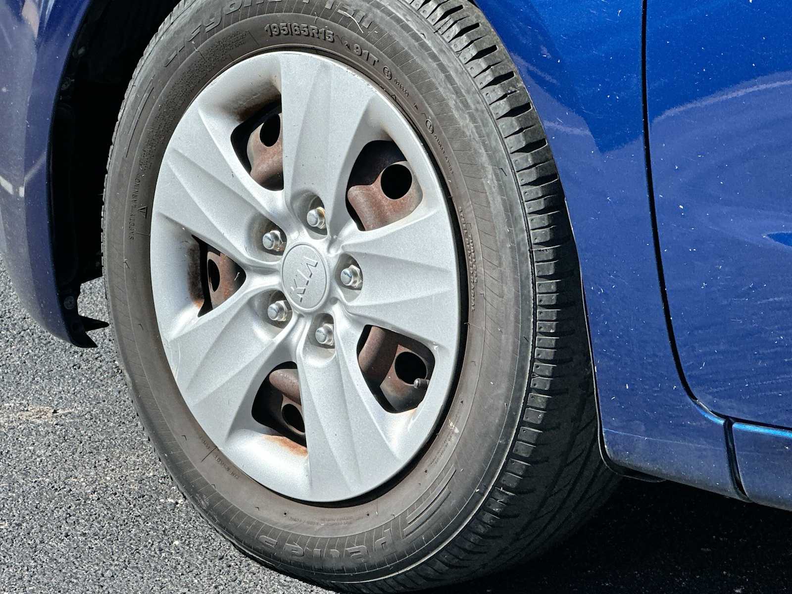 Thumbnail: 2018 Kia Forte - 11