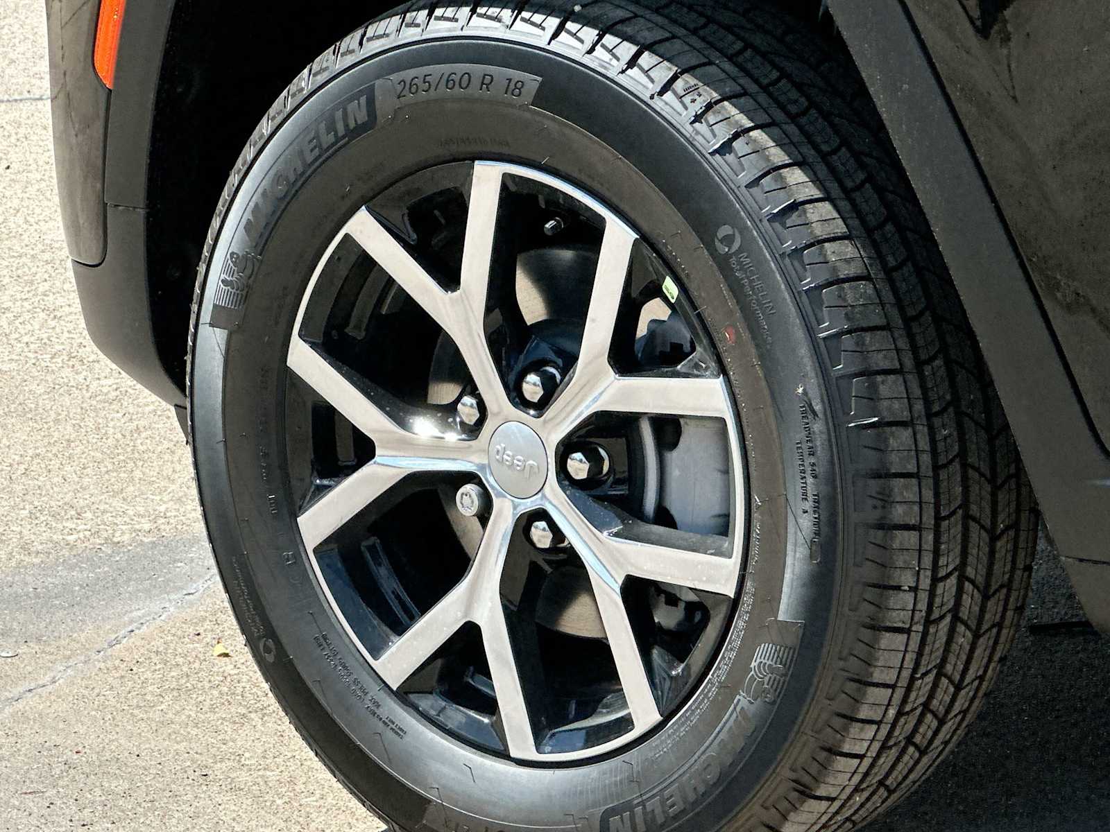 Thumbnail: 2025 Jeep Grand Cherokee - 11