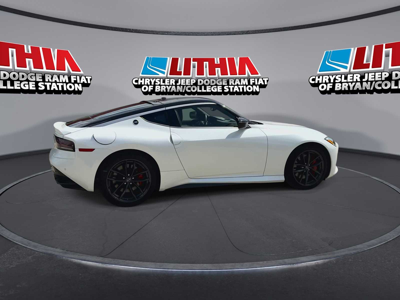 Thumbnail: 2024 Nissan Z - 8