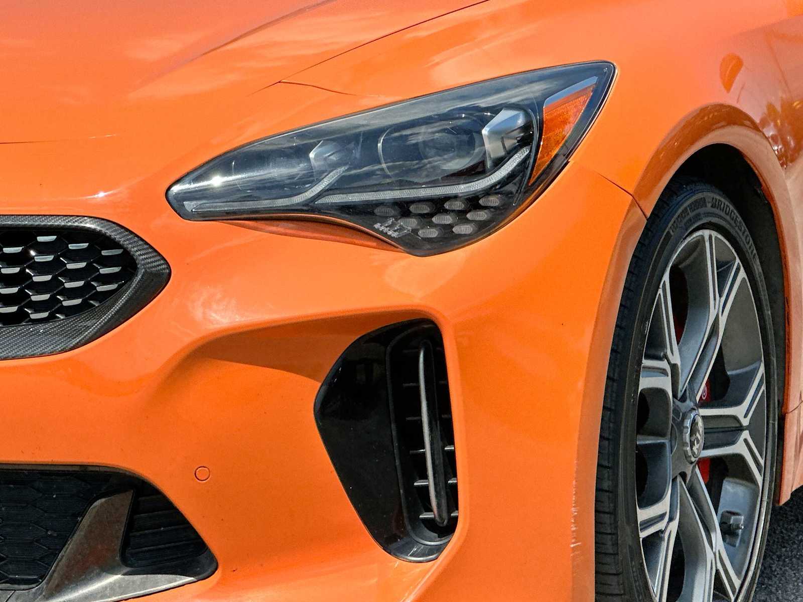 Thumbnail: 2019 Kia Stinger - 16