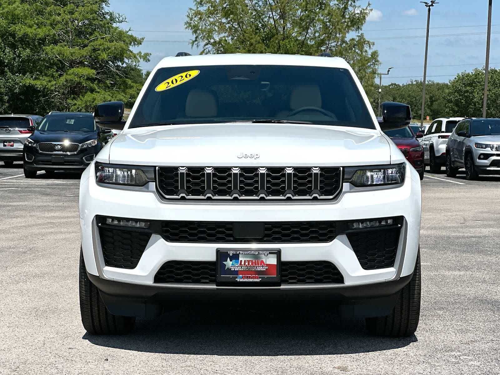 Thumbnail: 2026 Jeep Grand Cherokee - 10