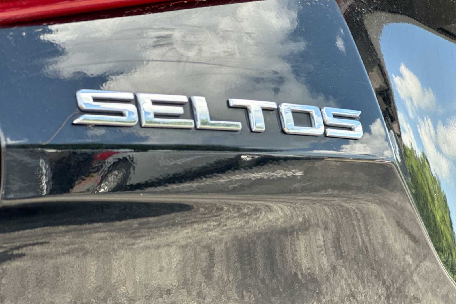 Thumbnail: 2021 Kia Seltos - 15